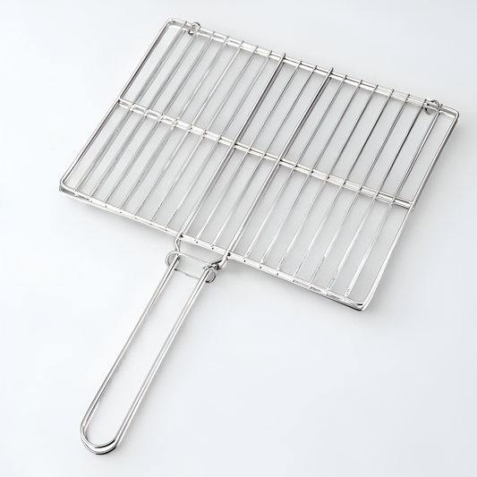 Stainless steel BBQ grill basket with secure clip handle for grilling fish, vegetables, steaks, and seafood.